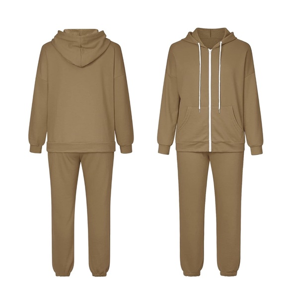 SOLD Women's Tan Hoodie and Jogger Set X-Large - Picture 4 of 7